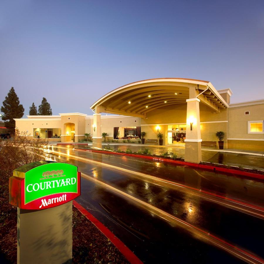 Hotel Courtyard By Marriott Sacramento Cal Expo Exterior foto