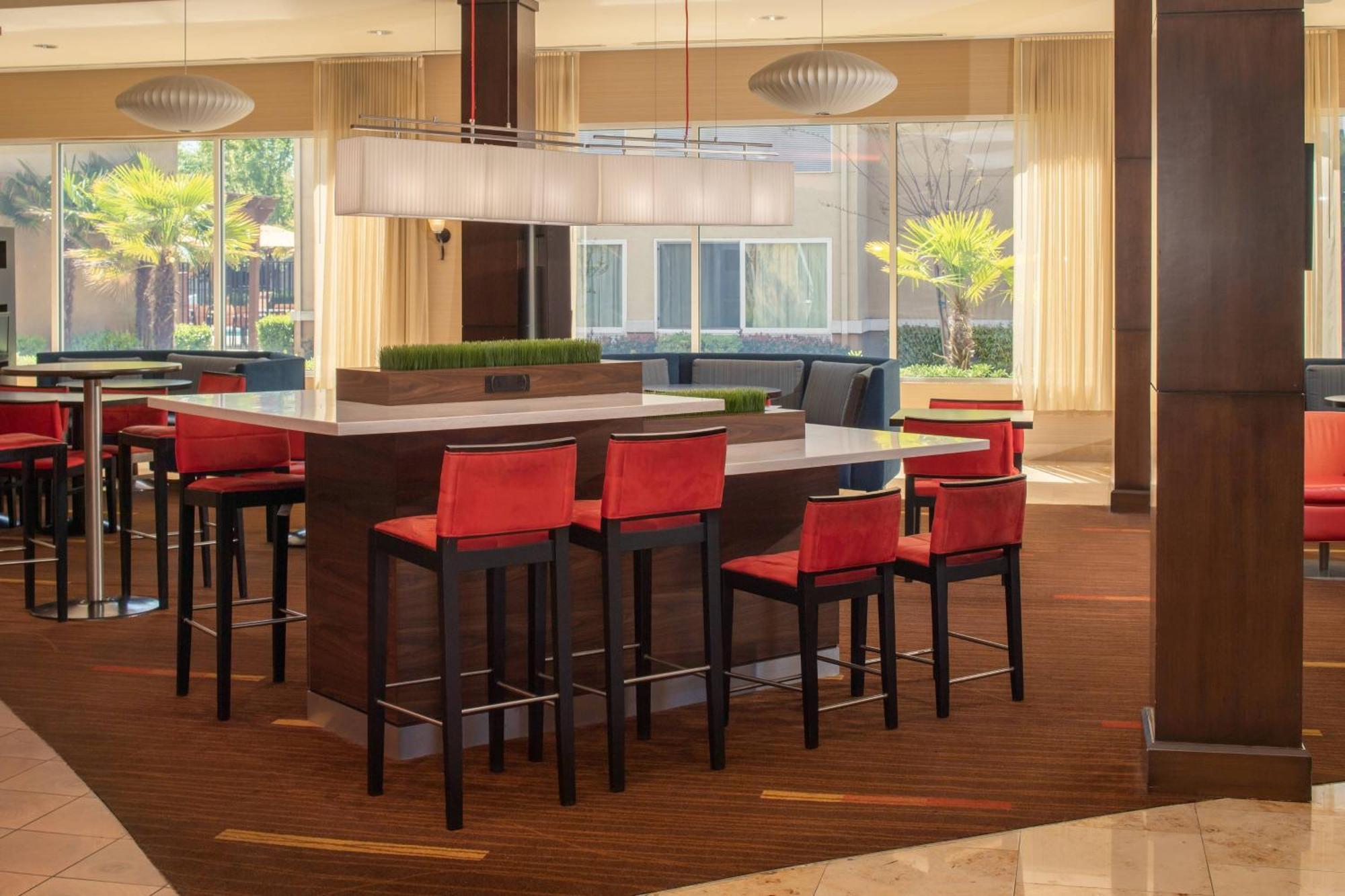 Hotel Courtyard By Marriott Sacramento Cal Expo Exterior foto