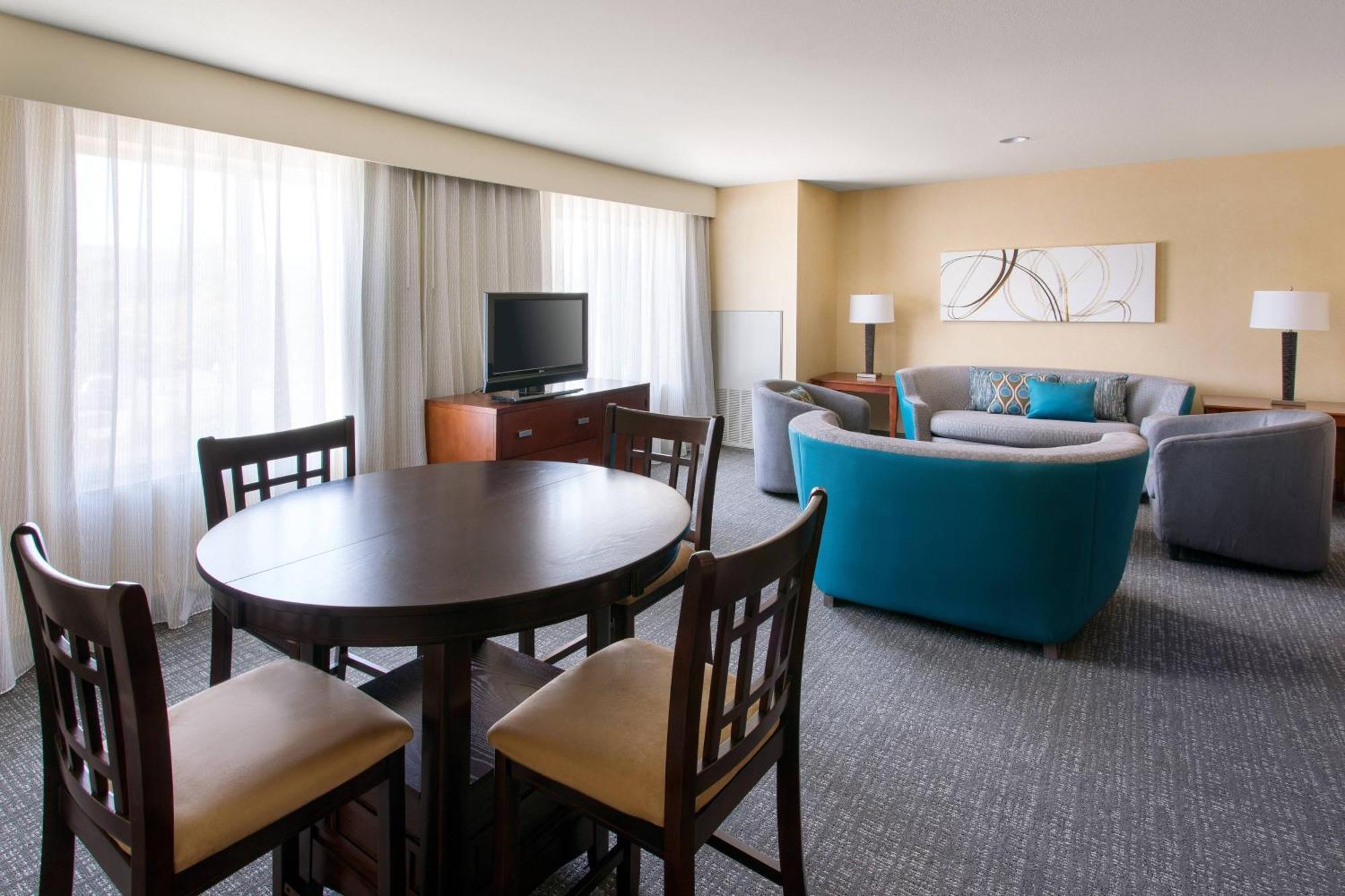 Hotel Courtyard By Marriott Sacramento Cal Expo Exterior foto