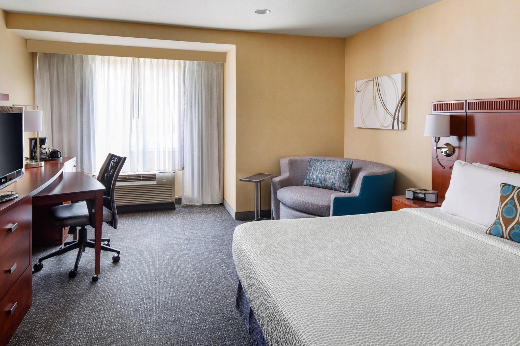 Hotel Courtyard By Marriott Sacramento Cal Expo Exterior foto