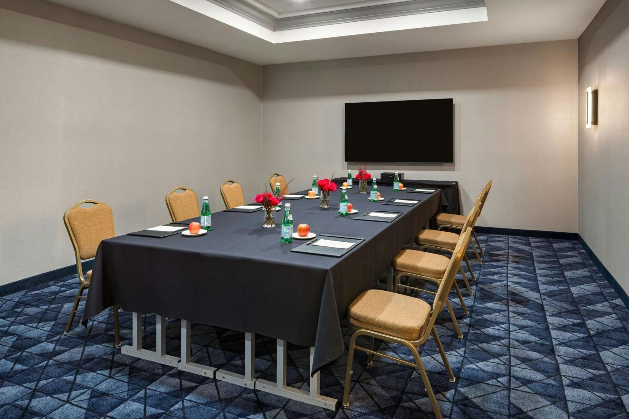 Hotel Courtyard By Marriott Sacramento Cal Expo Exterior foto